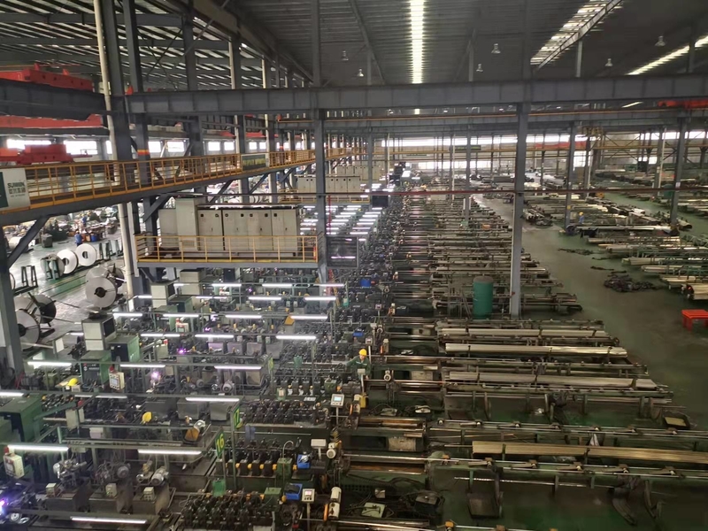 Wuxi Hai Lang Metal Product Co.,Ltd manufacturer production line