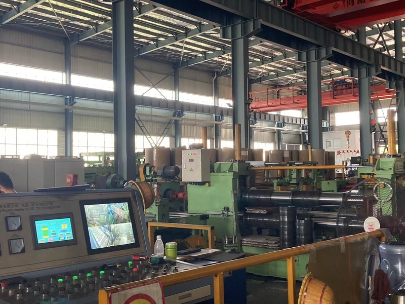 Wuxi Hai Lang Metal Product Co.,Ltd manufacturer production line